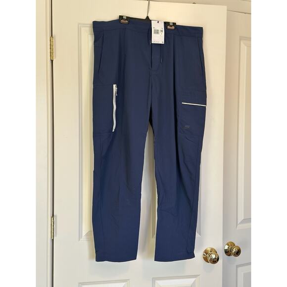 Nike Men's Size 36 NWT Sportswear Style Essentials Utility Pants‎ Navy DM6681 - Picture 1 of 9